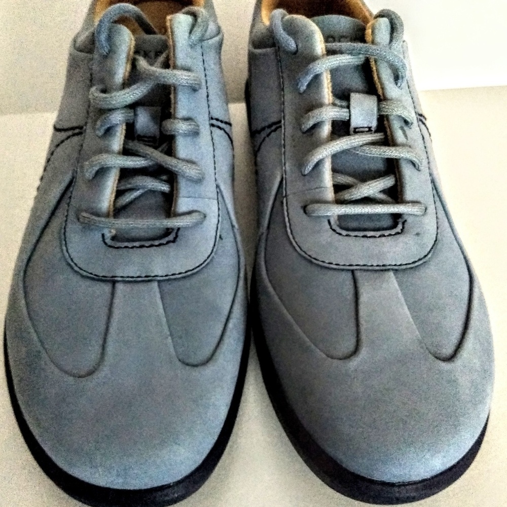 Rockford shoes women's  8 Wide NEW blue suede